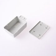 DM-032-K 61x86x32 mm (Klemens Çıkışı Kapalı) Duvar Tipi Kutular
